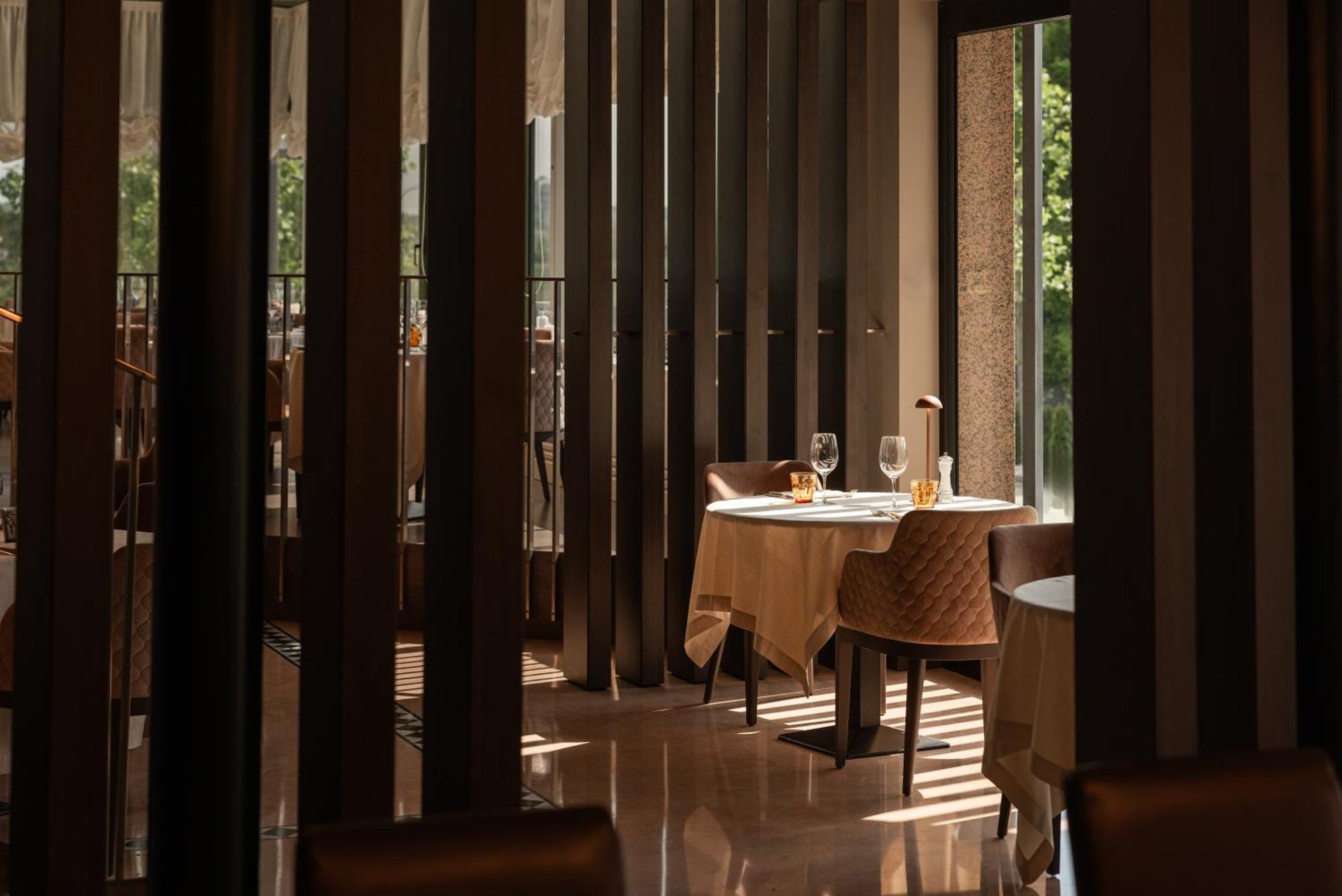 Best Western Hotel Leonardo Da Vinci Erba Ngoại thất bức ảnh